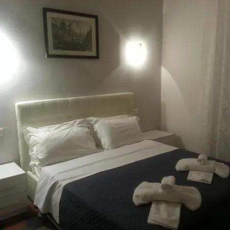 Guest house Affitacamere Radi 2*