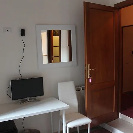 Guest house Affitacamere Radi 2*