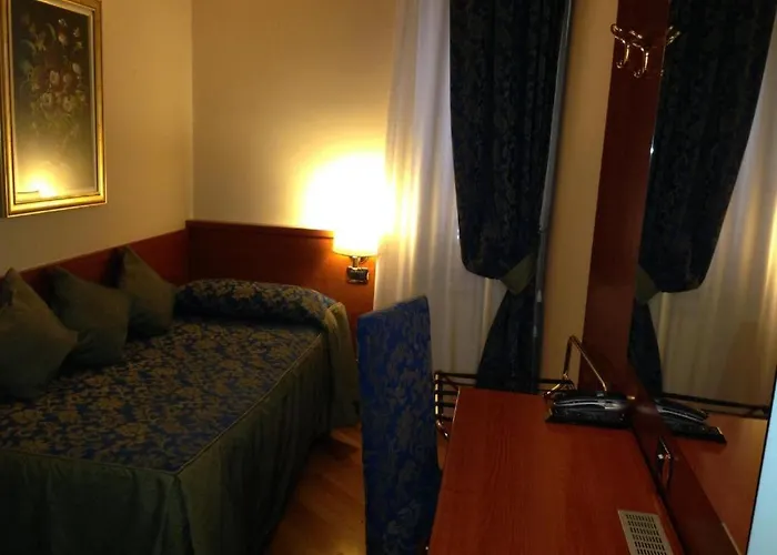 Pensjonat Affitacamere Radi 2*