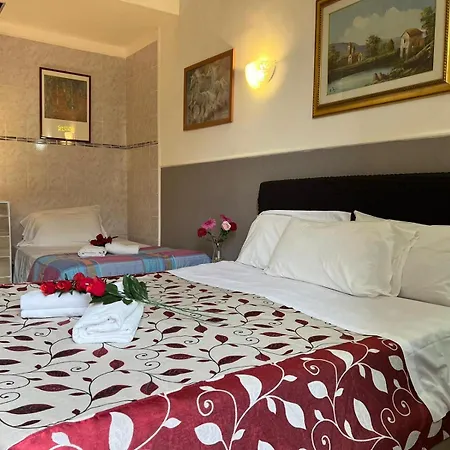 Affitacamere Radi 2* Рим