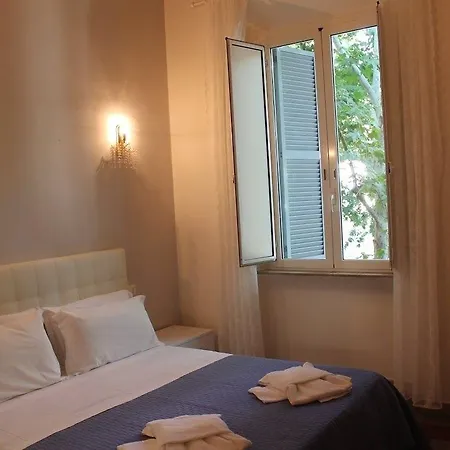 阿菲塔卡梅拉蒂旅馆 2*