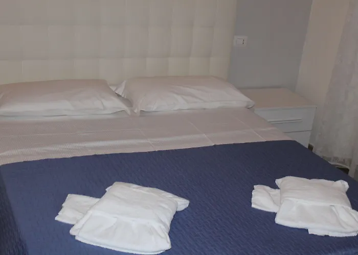 Affitacamere Radi ゲストハウス