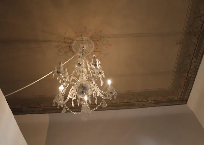 Affitacamere Radi ゲストハウス